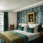 Hotel Mansart - Esprit De France 4*